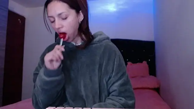 holy juli online show from July 11, 2026, 2:23 am