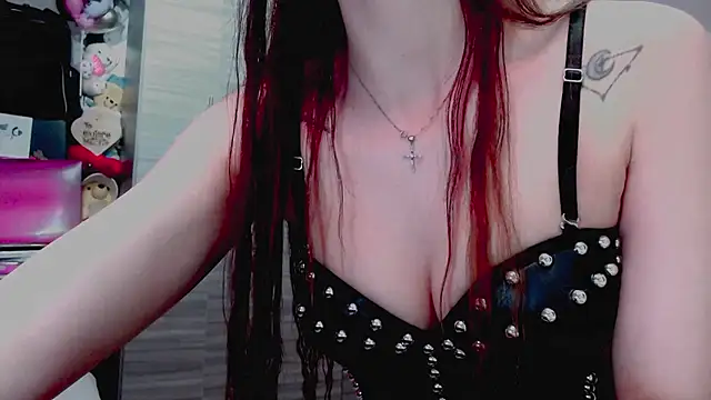 holy juli online show from February 22, 2026, 2:36 am