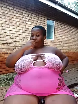 Snapshot of DarkBerry7 chatting on February 3, 2025, 4:41 pm DarkBerry7 online show from February 3, 2025, 4:41 pm