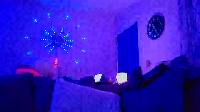 onlym4m online show from March 17, 2025, 12:32 am