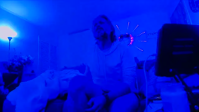 onlym4m online show from February 21, 2025, 8:38 pm