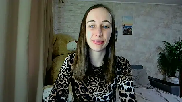 Snapshot of Anika_bloom chatting on February 9, 2026, 12:36 pm Anika bloom online show from February 9, 2026, 12:36 pm