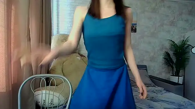 Snapshot of Anika_bloom chatting on March 15, 2026, 10:11 am Anika bloom online show from March 15, 2026, 10:11 am