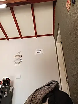 P4uzud4O online show from June 26, 2026, 5:52 pm