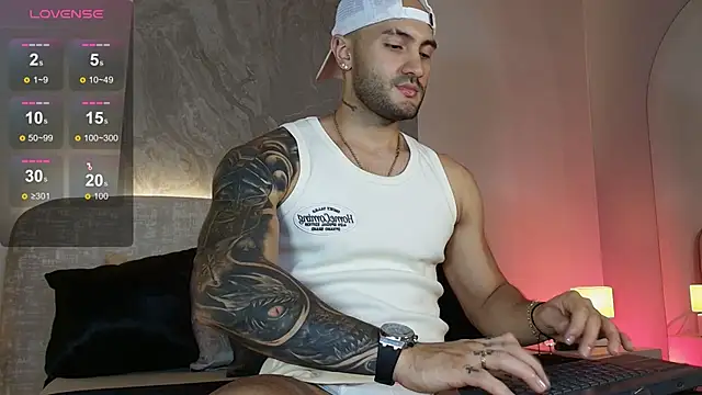 JeanColleman online show from June 12, 2026, 12:08 am