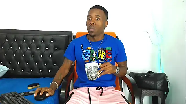 Damian hart 24CM online show from November 10, 2025, 11:04 am