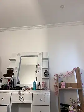 Snapshot of celine_bell20 chatting on May 26, 2026, 10:30 pm celine bell20 online show from May 26, 2026, 10:30 pm