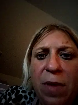 Snapshot of Playmate86 chatting on December 4, 2024, 10:07 am Playmate86 online show from December 4, 2024, 10:07 am