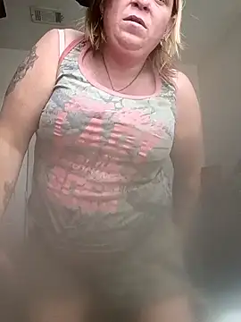 Snapshot of Playmate86 chatting on March 16, 2026, 5:48 pm Playmate86 online show from March 16, 2026, 5:48 pm