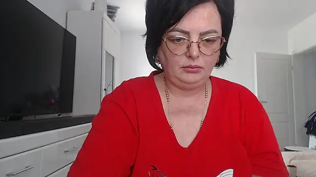 Amandamuller1982 online show from June 23, 2026, 12:14 pm