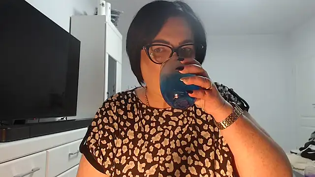Amandamuller1982 online show from July 28, 2026, 9:36 pm