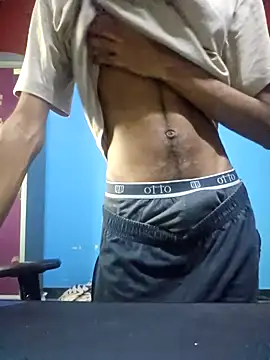 Snapshot of Luffyslim chatting on February 11, 2025, 10:36 am Luffyslim online show from February 11, 2025, 10:36 am