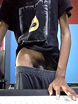 Snapshot of Luffyslim chatting on February 23, 2025, 9:33 am Luffyslim online show from February 23, 2025, 9:33 am