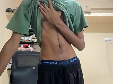 Snapshot of Luffyslim chatting on September 10, 2025, 8:46 am Luffyslim online show from September 10, 2025, 8:46 am