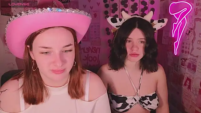 CookyDaisy online show from March 15, 2025, 9:27 pm