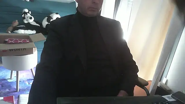 shyfrenchcock1 online show from January 9, 2025, 12:41 pm