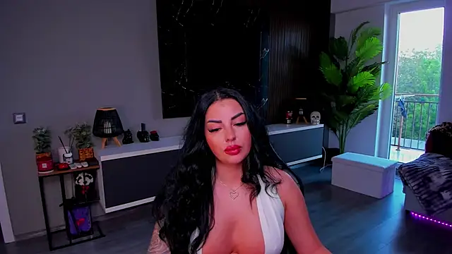 anemarieejolie online show from May 6, 2026, 4:11 pm