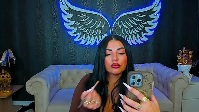 anemarieejolie online show from October 22, 2025, 4:39 pm