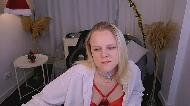 Snapshot of RoniOnix chatting on December 12, 2024, 2:59 am RoniOnix online show from December 12, 2024, 2:59 am