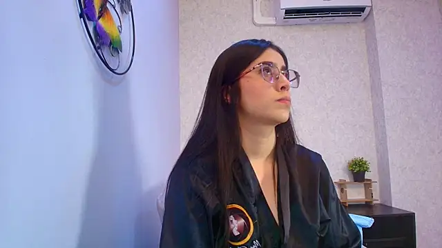 Amy wats0n online show from November 20, 2025, 7:03 pm