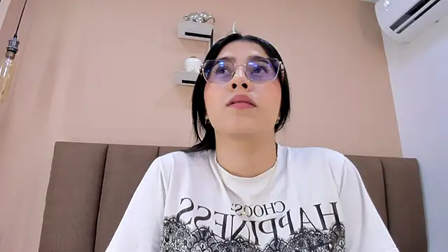 Snapshot of Amy_wats0n chatting on June 16, 2026, 7:03 pm Amy wats0n online show from June 16, 2026, 7:03 pm