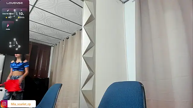 Mia scarlet69 online show from March 17, 2026, 12:19 pm