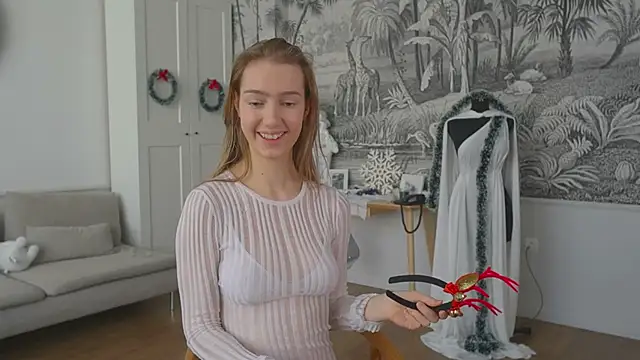 solar bella online show from December 22, 2024, 1:22 pm