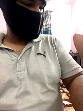 mickey love online show from October 5, 2025, 4:20 pm