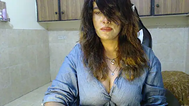 pareeti online show from February 17, 2026, 8:28 pm