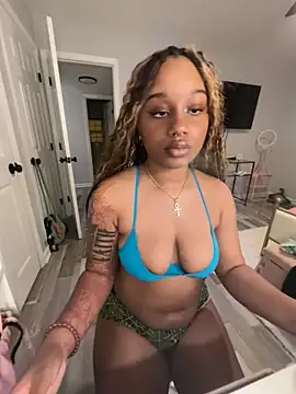 Snapshot of strip4faith chatting on March 6, 2026, 2:06 am strip4faith online show from March 6, 2026, 2:06 am