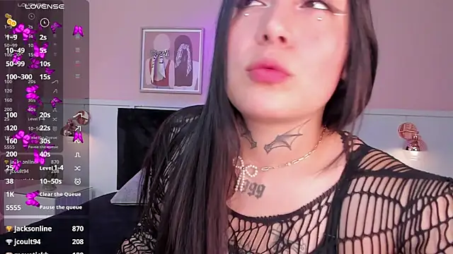 elodie walker online show from February 11, 2026, 11:43 am