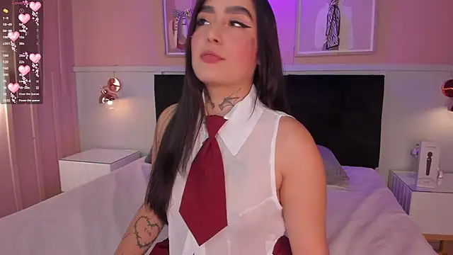 elodie walker online show from June 19, 2026, 12:22 pm