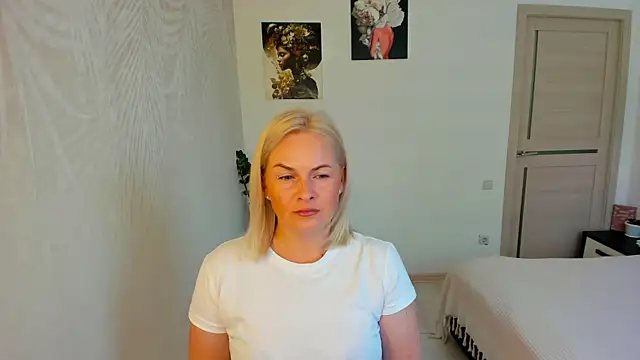Alicee Gracee online show from August 7, 2026, 8:31 am