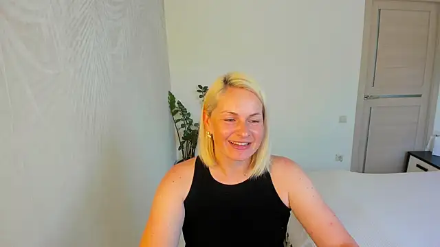 Alicee Gracee online show from June 24, 2026, 9:08 am