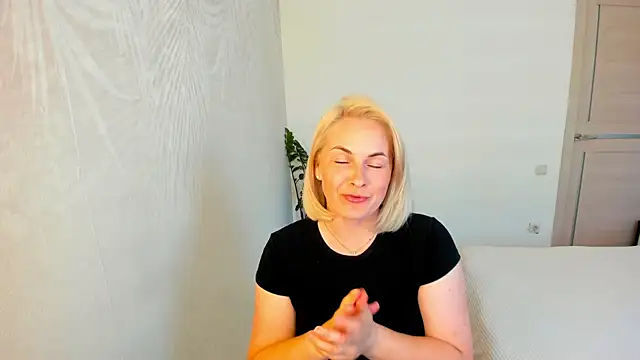 Alicee Gracee online show from May 30, 2026, 12:22 pm