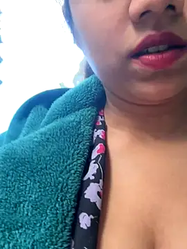 ScarletAss online show from September 19, 2025, 5:22 am