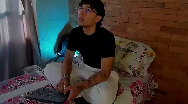 Dereck Dickson online show from December 17, 2024, 12:22 pm