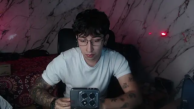 Dereck Dickson online show from February 20, 2026, 12:18 am