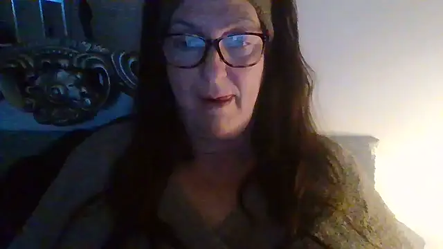 Snapshot of Tillieuk chatting on June 3, 2026, 8:13 pm Tillieuk online show from June 3, 2026, 8:13 pm