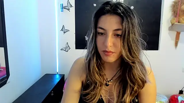 queen-natty online show from February 6, 2025, 7:45 am