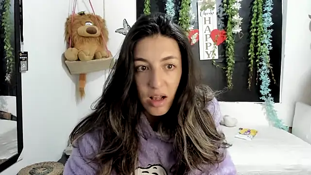 Snapshot of queen-natty chatting on April 15, 2026, 2:21 pm queen-natty online show from April 15, 2026, 2:21 pm