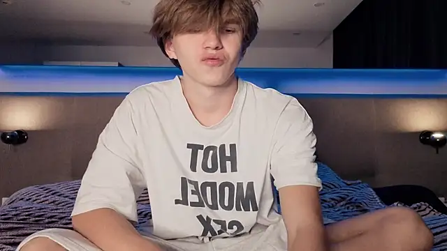 Snapshot of braxiboy chatting on January 14, 2026, 3:10 am braxiboy online show from January 14, 2026, 3:10 am