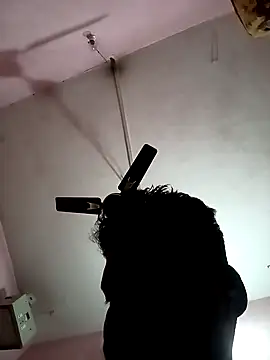 desicockblack online show from February 25, 2025, 5:40 pm