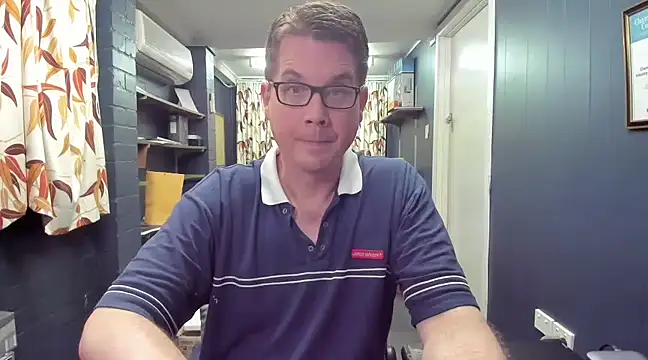 Snapshot of tilobinder chatting on March 10, 2025, 3:52 pm tilobinder online show from March 10, 2025, 3:52 pm