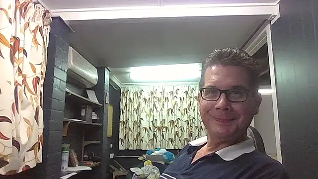 Snapshot of tilobinder chatting on December 30, 2024, 2:30 pm tilobinder online show from December 30, 2024, 2:30 pm