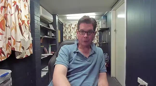 Snapshot of tilobinder chatting on March 8, 2025, 1:25 pm tilobinder online show from March 8, 2025, 1:25 pm