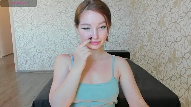 Lissa Cristal online show from September 13, 2025, 11:43 am