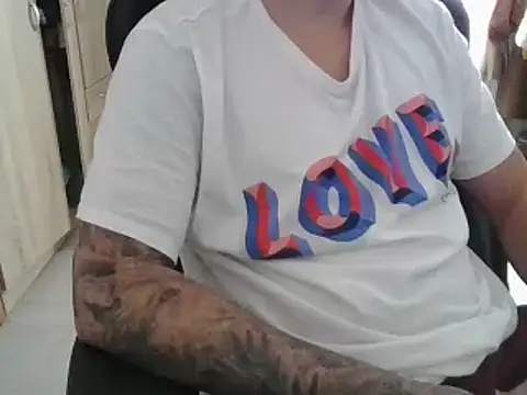 realityyshowww online show from October 14, 2025, 12:17 pm