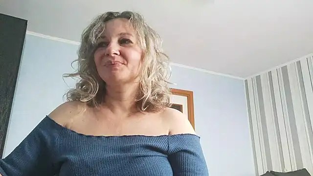 EdithManning online show from February 18, 2026, 6:33 am