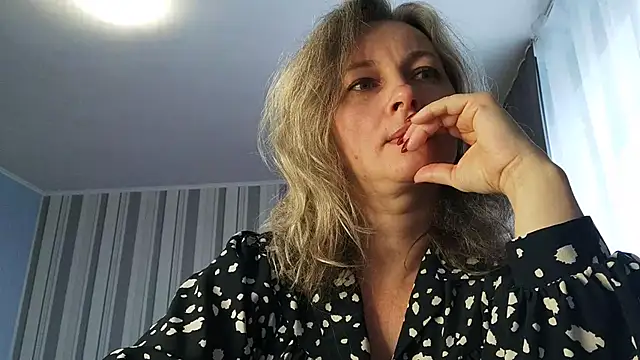 EdithManning online show from February 27, 2026, 6:35 am